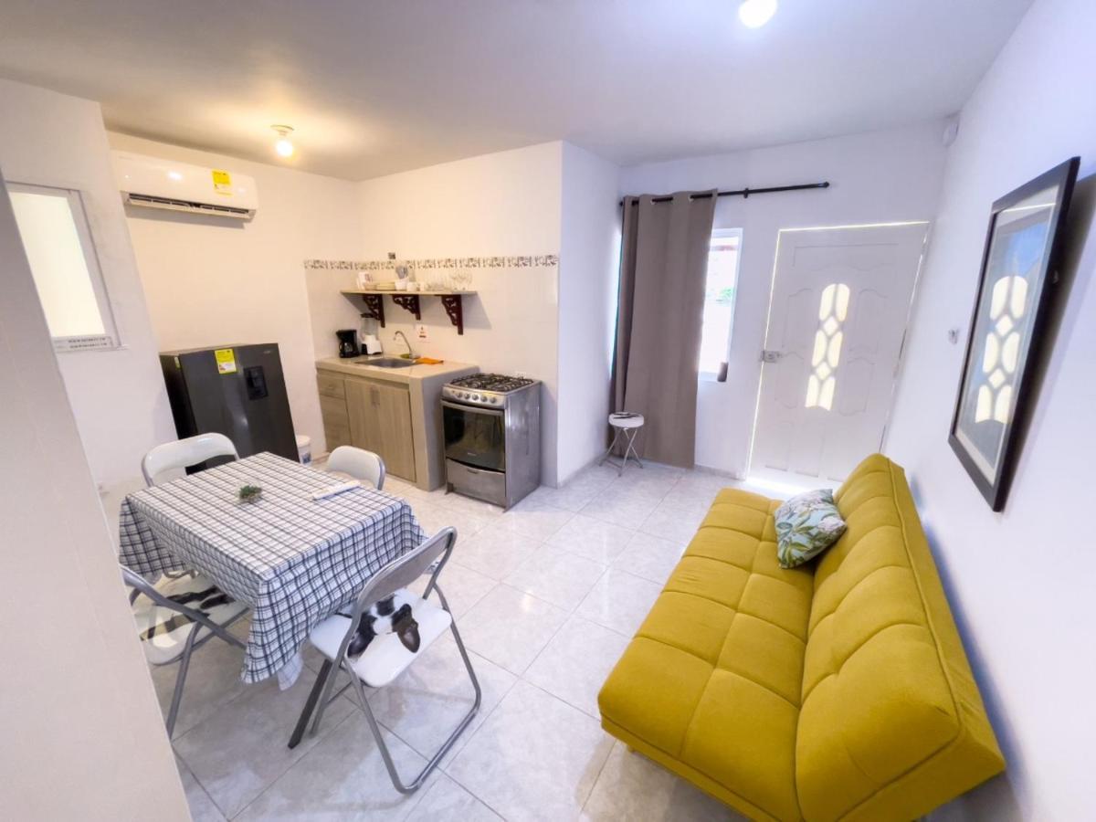 Apartamento 2cb-4 De 2 Alcobas En El Centro Historico Con Aire Acondicionado Y Wifi Cartagena