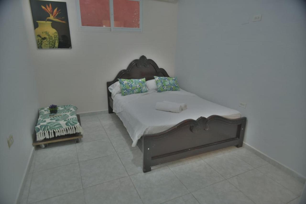 Apartamento 2cb-4 De 2 Alcobas En El Centro Historico Con Aire Acondicionado Y Wifi *